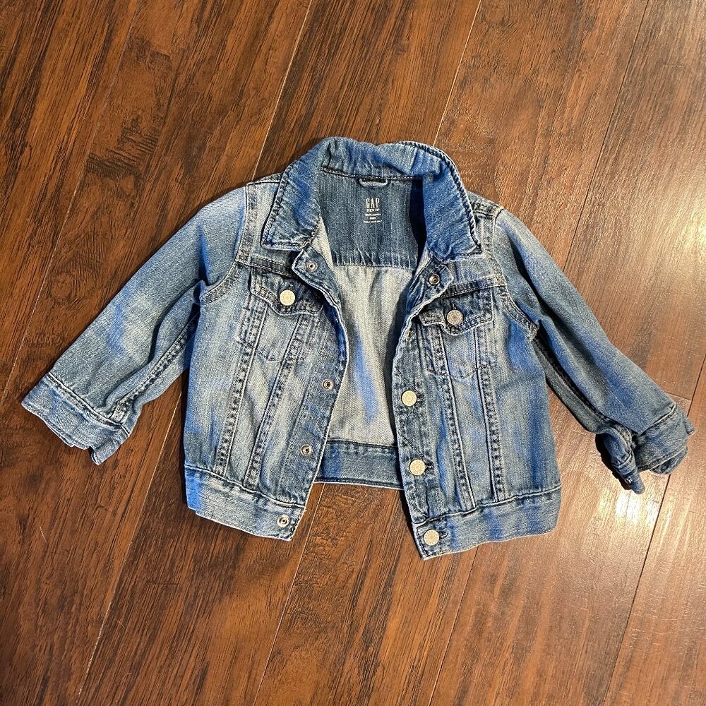 BABY GAP girls Denim Jacket (18-24 Months)